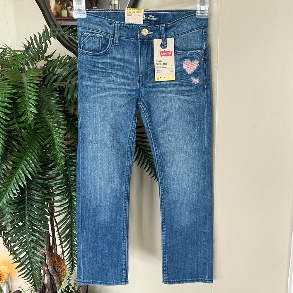 Brand New Levi’s Slim Straight Adjustable Waistband Stretch Pink Heart Jeans